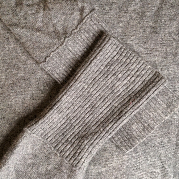 M-💯% CASHMERE Grey Sweater - Picture 3 of 7